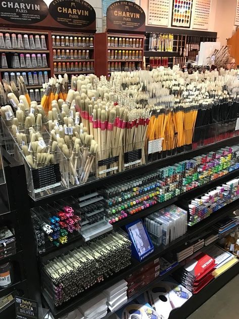 Art Supplies Collection, Craft Store Ideas, Art Supply Store Aesthetic, Craft Materials Art Supplies, Art Store Aesthetic, Art Suplise, Good Art Supplies, Art Supplies Aesthetic, Art Supply Shop