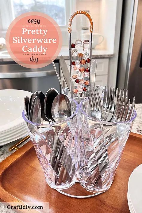 Diy Silverware Holder For Party, Party Utensil Holder Ideas, Organize Cooking Utensils, Caddy Diy, Table Caddy, Buffet Style Dinner, Silverware Caddy, Diy Utensils, Buffet Style