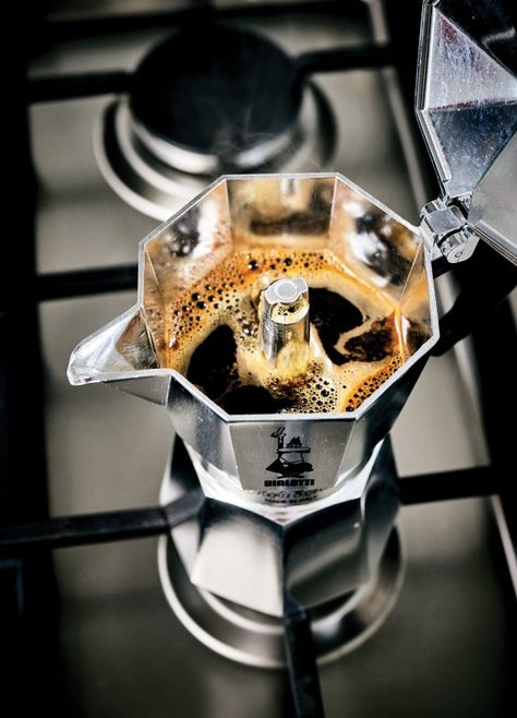 How the Moka Pot Stood the Test of Time - Imbibe Magazine Moka Pot Espresso, Moka Pot Coffee, Italian Coffee Maker, Cuban Coffee, Moka Pot, Coffee Brewer, Italian Coffee, Espresso Maker, Coffee Type