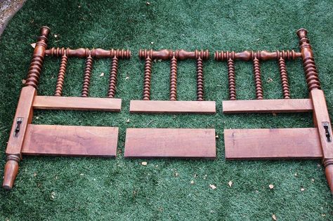 Diy Porch Swing Plans, Porch Swing Frame, Diy Inspiration Board, Porch Swing Plans, Bed Frame Bench, Old Cribs, Headboard Benches, Old Bed Frames, Old Headboard