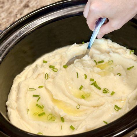 A crockpot full of mashed potatoes. Crockpot Mashed Potatoes Dinner In 321, Dinnerin321 Crockpot Mashed Potatoes, Clean Mashed Potatoes, Slow Cooked Mashed Potatoes, Crock Pot Creamed Potatoes, Potato Recipes Mashed Potatoes Recipe, Crockpot Creamy Mashed Potatoes, Mashed Potatoes In Crockpot Slow Cooker, Crockpot Recipes Mashed Potatoes