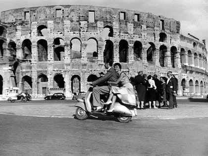 #TBT: Italy, Then and Now - Condé Nast Traveler Italy History, Vespa Vintage, Italy Vintage, Italian Beauty, Roman Holiday, Italy Aesthetic, Vintage Italy, Conde Nast Traveler, Triumph Motorcycles