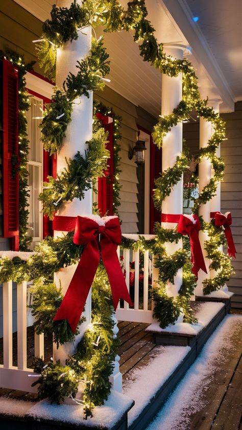 Sign Christmas Driveway Decorations, Whitehouse Christmas, Christmas Inn, Christmas Porch Decor Ideas, Outside Christmas Decorations, Christmas Front Porch, Christmas Front Doors, Christmas Porch Decor, Christmas Themes Decorations