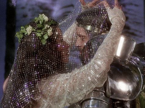 Excalibur 1981, Requiem Of A Dream, Midsummer Nights Dream, Ethereal Beauty, Medieval Fantasy, Film Aesthetic, Film Stills, Pose Reference, Cinematography