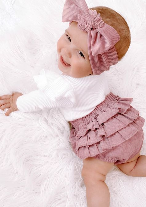 Newborn Style Girl, White Poppy, Foto Baby, Ribbed Bodysuit, Baby Outfits Newborn