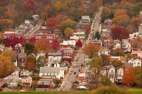 River Town, Small Towns Usa, Small Town America, Small Town Life, American House, New Directions, Pretty Places, Fall Foliage, In The Fall