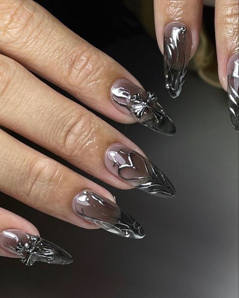 Almond Nails Y2k, Long Nails Almond, Chrome Nail Design, Rave Nails, Nails With Silver, Chrome Nails Designs, Custom Press On Nails, Punk Nails, Gothic Nails