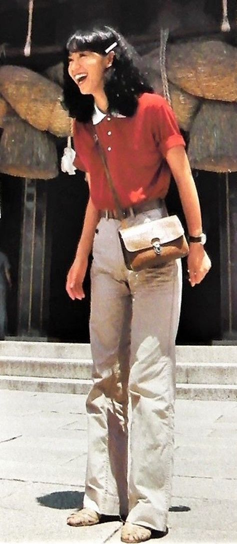 Mariya Takeuchi 80s, 1960s Pants Outfit, 80s Fashion Asian Women, Italian 90's Fashion, 90s Japanese Fashion Aesthetic, Japan 1970s Fashion, 80s Woman Outfits, 1980s Fashion Asian, 80s City Pop Fashion