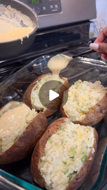 Double Loaded Baked Potato, Dinner Recipes With Baked Potatoes, Potato With Chicken Recipes, Loaded Chicken Twice Baked Potato, Loaded Chicken Potatoes, Baked Potatoes Dinner Meals, Dinner With Baked Potato, Stuffed Potatoes With Chicken, Chicken Alfredo Stuffed Potatoes