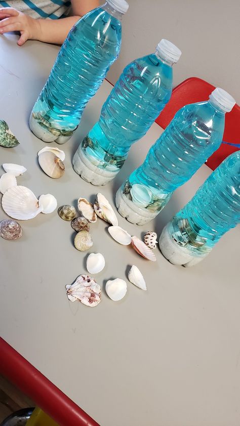 Ocean Theme Preschool, Under The Sea Crafts, Sea Activities, Nursery Activities, Crafts Easter, Sensory Bottles, Vbs Crafts, Sea Crafts, Daycare Activities