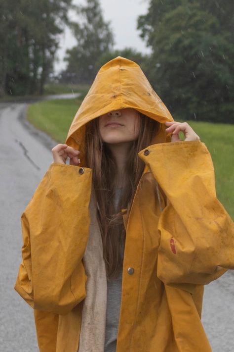 Raincoat Aesthetic Outfit, Yellow Rain Coat Aesthetic, Yellow Raincoat Outfit Aesthetic, Laura Kearney Aesthetic, Raincoats Aesthetic, Rain Coat Outfit Aesthetic, Yellow Raincoat Aesthetic, Yellow Rain Jacket Outfit, Raincoat Photoshoot