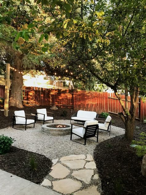 A Backyard Makeover in a Weekend - Chris Loves Julia Hedge Trimmer, Backyard Remodel, Backyard Inspiration, Backyard Inspo, Backyard Fire, Fire Pit Backyard, Backyard Makeover, Backyard Patio Designs, Small Backyard Landscaping