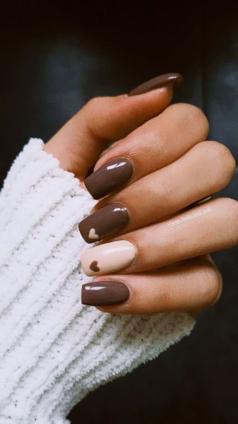 17 Brown Nail Designs You Need To Try Brown Nails Design, Simple Fall Nails, November Nails, Fall Gel Nails, Cute Nails For Fall, Beige Nails, Simple Gel Nails, Thanksgiving Nails, Brown Nails