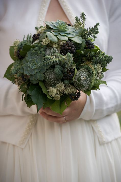 Evergreen Bridal Bouquet, Succulent Wedding Bouquet, Makeup Bouquet, 2024 Makeup, Succulent Bouquet Wedding, Black Bouquet, Wedding Aesthetics, Cactus Wedding, Succulent Bouquet