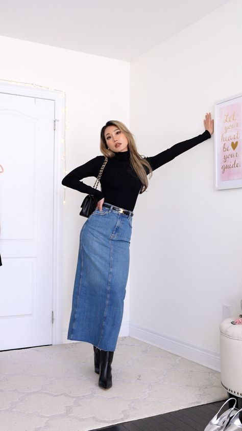 Mango Clothes Outfits, Jean Skirt And Leggings Outfit, Demin Skirt Long, Long Demon Skirt Outfit, Black Denim Maxi Skirt Outfit Winter, Medium Black Skirt Outfit, Blue Denim Maxi Skirt Outfit, Long Skirt With Top Outfit, Long Denim Skirts Outfit