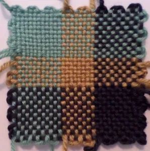 Three-Color Plaid—Pin Loom Pattern (Weave-it) – Windswept Mind Woven Potholders, Potholder Designs, Zoom Loom, Pin Loom, Pin Weaving, Potholder Loom, Weaving Loom Diy, Inkle Weaving, Loom Craft