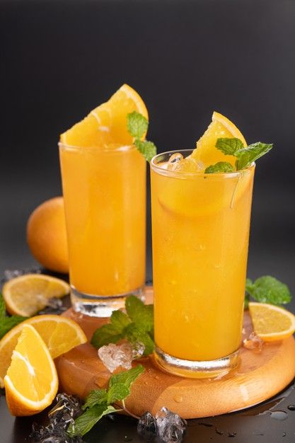 Photography Vegetables, Mango Thai, Homemade Orange Juice, Rooh Afza, Orange Juice Recipes, Juice Menu, Juice Ad, Vegetarian Recipes Dessert, Pudding Chia