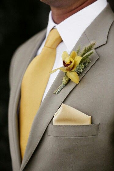 . Weeding, Yellow, A Man In A Suit, Man In A Suit, Yellow Tie, Boutonniere, A Man, Mens Outfits