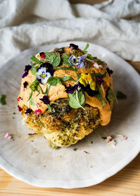 Whole Roasted Cauliflower with Romesco Sauce - sporckly Romesco Sauce, Vegetarian Menu, Whole Roasted Cauliflower, Roasted Cauliflower, Main Dishes, Sauce