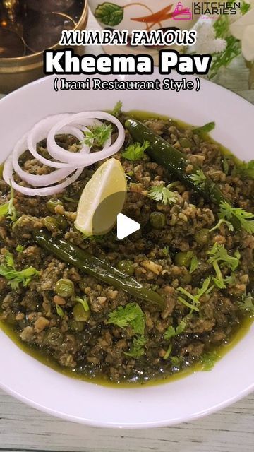 Lamb Keema, Mutton Korma, Pav Recipe, Desi Khana, Black Cardamom, Whole Spices, Soft Bread, Ginger Garlic Paste, Turmeric Powder