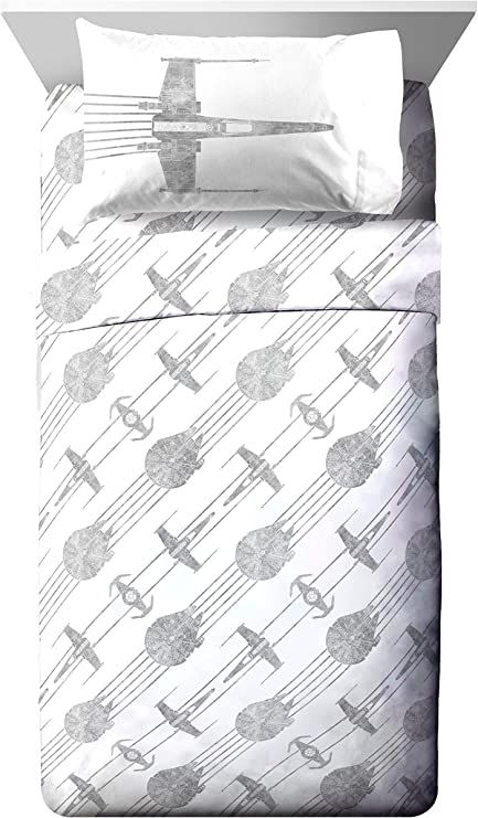 Star Wars Bedding, Star Wars Bed, Star Wars Accessories, Full Size Sheets, Girl Beds, Kids Bedding, Bed Decor, Flat Sheets, Home Decor Furniture