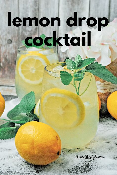 Cocktail Recipe Lemon Drop Lemon Drop Recipe Drinks, Lemondrop Shot Recipe, Drinks With Sprite, Lemon Cocktail Recipes, Lemon Drop Drink, Alcoholic Drinks Vodka, Lemon Drop Martini Recipe, Lemon Drop Recipe, Lemon Drop Shots