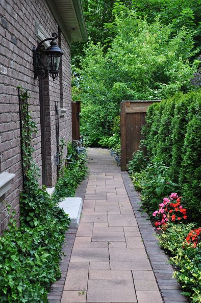 ideas for that narrow space in between suburban homes, flowers, gardening, hydrangea, landscapes Side Yard Pavers Pathways, Narrow Garden, Walkway Landscaping, Side Yard Landscaping, Brick Walkway, Pathway Landscaping, Walkways Paths, Flowers Gardening, Side Garden