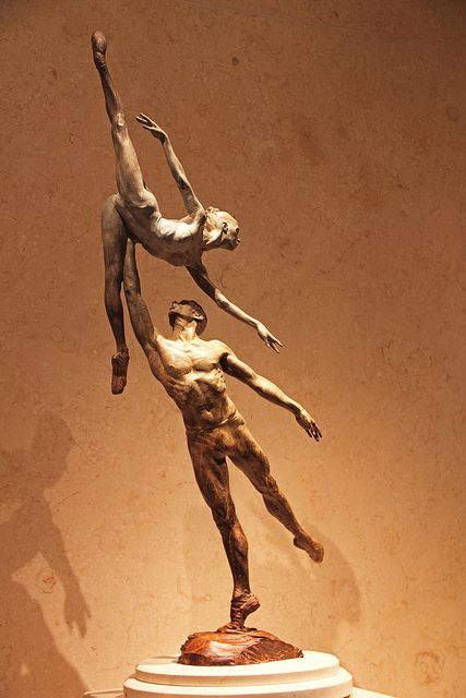 Richard MacDonald sculpture official artist of Cirque du Soleil ♥ #bluedivagal, bluedivadesigns.wordpress.com Figurative Poses, Richard Macdonald, Art Imagination, Anatomy Sculpture, Auguste Rodin, Dance Art, Sculpture Installation, Figurative Sculpture, Wassily Kandinsky