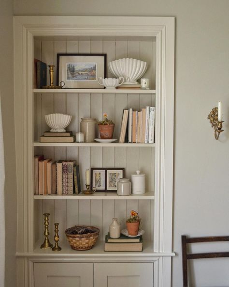 Alcove Bookshelves Built Ins, Arch Alcove Ideas Living Rooms, Decorating An Alcove, Edinburgh Press Cupboard Ideas, Hidden Storage Living Room, Cupboard Design For Living Room, Living Room Alcove Shelves, Alcove Shelves Living Room, Alcoves In Living Room