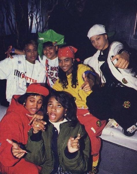 Monie Love Biography — Hip Hop Scriptures Monie Love, Chica Hip Hop, Drew Barrymore 90s, Old School Art, Black 90s Fashion, Hip Hop Aesthetic, Cultura Hip Hop, Mc Lyte, Look 80s