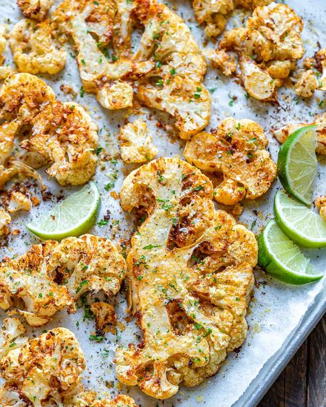 Roasted Cauliflower Steaks Recipe (Vegan | Keto | Paleo) - Blondelish.com Cauliflower Dinner Recipes, Cauliflower Dinner, Cauliflower Steaks Recipes, Steak Dinner Recipes, Roasted Cauliflower Steaks, Keto Sides, Whole30 Dinner Recipes, Cauliflower Steaks, Vegan Cauliflower