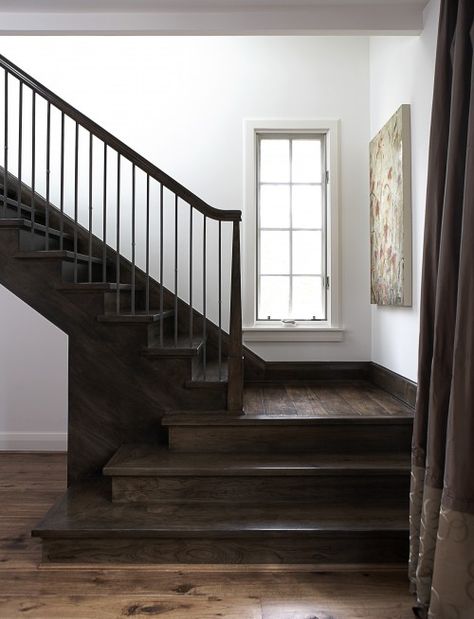 Wider bottom stairs by Culligan Abraham Architecture Contemporary Staircase, Foyer Decorating, Wooden Stairs, Wood Stairs, House Stairs, Stair Railing, Staircase Design, Stairs Design, House Interior