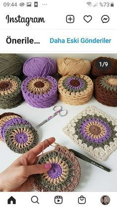 Very easy to make Knitting For Beginners Blanket, Granny Square Crochet Patterns Free, Knitting For Beginners Patterns, Crochet Blocks, Crochet Square Patterns, Square Crochet, Granny Square Crochet Pattern, Crochet Square, Diy Crochet Projects