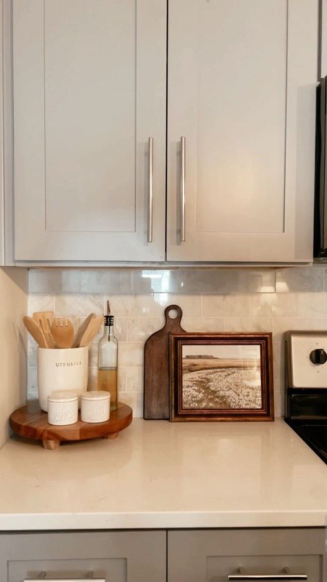 Small Countertop Decor Ideas, Kitch Counter Decor, Target Kitchen Organization, Target Kitchen Decor, Over The Cabinet Decor, Apartment Kitchen Counter Decor, Over The Cabinet Kitchen Decor Ideas, Kitchen Decorating Ideas Apartment, Apartment Kitchen Inspiration