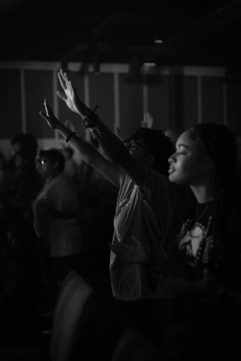 Worship Aesthetic Black And White, Gospel Playlist Cover Aesthetic, Prayer Group Aesthetic, 2024 Vision Board Dark Aesthetic Pictures, Black Gospel Aesthetic, Black And White Aesthetic Christian, Christian Black Aesthetic, Christian Dark Aesthetic, Worship Night Aesthetic