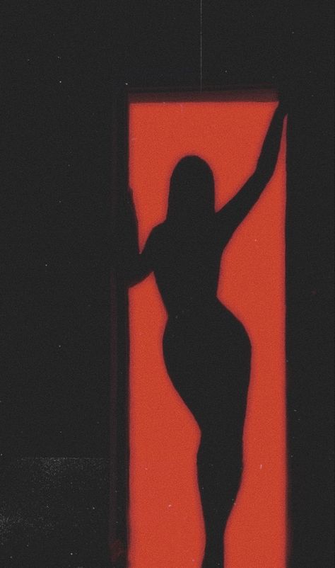 Intimate Silhouette Aesthetic, Shilloute Aesthetic, Black Women Red Aesthetic, Passion Aesthetics Red, Female Silhouette Aesthetic, Toxic Love Photoshoot, Black And Red Art Drawing, Silohette Aesthetic Woman, Silhouette Wallpaper Aesthetic