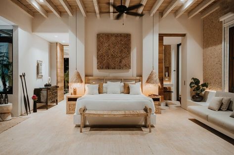 Bali Hotel Room Interior Design, Spanish Hotel Room, Mexican Hotel Room, Mexican Ranch, Mexican Bedroom, Farm Villa, Hotel Room Interior, Interior Design Classes, African House