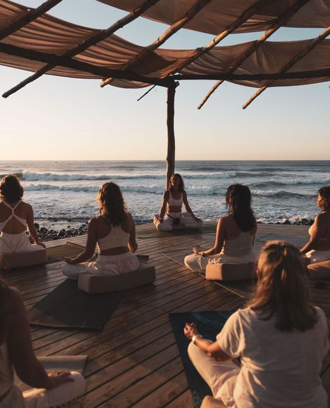 Surrender to the tranquil ambiance of Mizata as the sun sets, painting our beachfront yoga shala with a golden hue.⁠ ⁠ Take it from @AllisonBYoga, our esteemed retreat host and advisory board member, with one unforgettable retreat already unfolded, and two more on the horizon this year, the magic of Mizata is undeniable.🌅🧘‍♀️✨⁠ ⁠ Interested in hosting your own retreat? Send us a DM or visit the link in our bio. Energy Work Aesthetic, Meditation Retreat Aesthetic, Healing Retreat Aesthetic, Relaxing Mood Board, Bali Healing Retreat, Yoga Retreat Photography, Mindfulness Vision Board, Bali Spiritual Retreat, Teaching Yoga Aesthetic