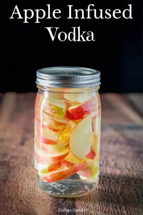 Take your cocktail making to another level by making this apple infused vodka recipe. There are only two ingredients so making this infusion is not only easy but it will natural flavor to your favorite apple cocktails. Apple Infused Vodka, Apple Alcohol, Infused Vodka Recipes, Apple Cocktails, Infused Spirits, Alcohol Infusion, Apple Vodka, Apple Ideas, Cherry Vodka