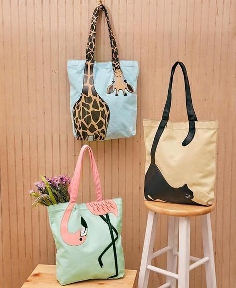 Animal Bags, Diy Tote Bag Design, Painted Canvas Bags, 31 Bag, Large Utility Tote, 31 Bags, Diy Tote, Animal Fun, Painted Bags