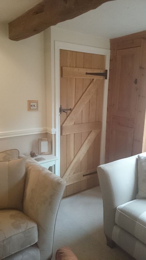 Ledge And Brace Door Cottages, Ledge And Brace Internal Doors, Cottage Door Furniture, Ledged And Braced Door, Ledge And Brace Door, English Cottage Doors Interior, Oak Cottage Doors, Country Interior Doors, Cottage Interior Doors