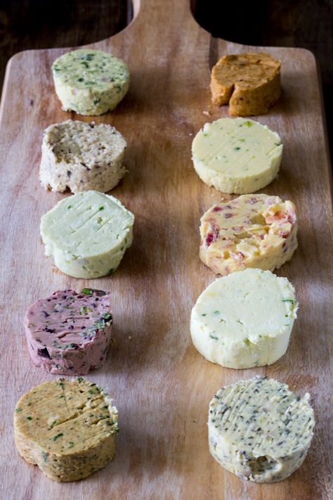 Compound Butter For Pork, Compound Butter For Beef Tenderloin, Butter Compote, Food To Sell, Slushies Recipes, Xylitol Recipes, Flavored Butter Recipes, Butter Recipes Homemade, Compound Butters