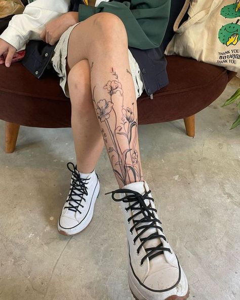 Tattoo by @pointpaint_ on IG Flower Tattoos Big, Wrap Around Calf Tattoos For Women, Tattoos Calf, Tattoo Ideas Flower, Tattoos Big, Skyrim Tattoo, Tattoos Ankle, Big Tattoos, Trend Tattoo