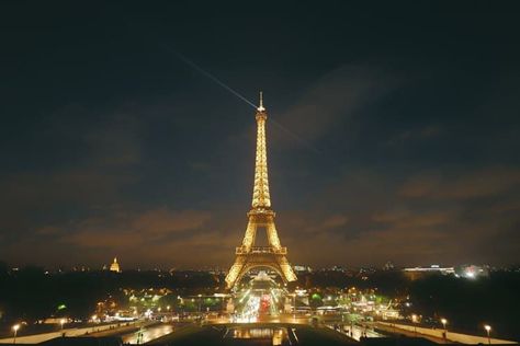 Gustave Eiffel, Trier, Paris Landscape, Photography Office, Eiffel Tower At Night, France City, Paris Tours, The Embrace, Poznan