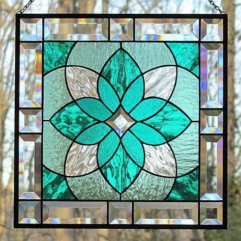 Waterfall Stained Glass Patterns, Beautiful Stained Glass Art, Lead Came Stained Glass Patterns, Stained Glass Patterns Free Printables Templates Flower, Free Stained Glass Patterns, Stained Glass Bevels, Leadlight Windows, زجاج ملون, Lead Glass