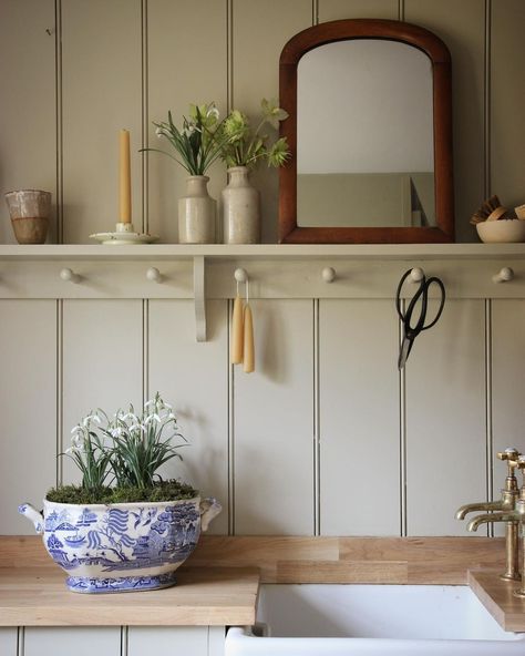 Kate (@myoldpub) • Instagram photos and videos Splatter Ceramics, Simple Is Beautiful, Tongue And Groove Walls, Wood Panelling, Tongue And Groove Panelling, Small Cottage Kitchen, Dream Laundry Room, Rural Lifestyle, Wall Paneling Diy