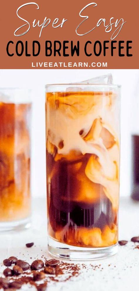 This super easy cold brew coffee doesn't require any fancy gear or processes to make. This delicious drink also has many benefits. Even though it is stronger than drip coffee, cold brew actually contains less caffeine. Learn the correct cold brew coffee ratios so you can enjoy it regularly. Cold Brew Ratio, Cold Brew Coffee Ratio, Diy Cold Brew Coffee, Homemade Cold Brew Coffee, Best Cold Brew Coffee, Make Cold Brew, Cold Brew Coffee Recipe, Overnight Recipes, Cold Brew Coffee Concentrate