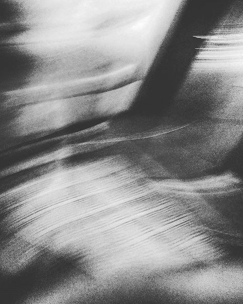 Black And White Motion Blur, Blur Graphics Design, Motion Blur Graphic Design, Motion Blur Poster Design, Motion Blur Aesthetic, Blur Overlay, Blur Aesthetics, Gradient Photography, Blurred Photography