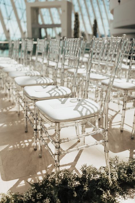 Art Deco Wedding Chairs, Ghost Wedding Chairs, Clear Acrylic Chairs Wedding, Reception Chairs Wedding, Wedding Reception Chairs Decorations, Clear Chairs Wedding Ceremony, Clear Chair Wedding Reception, Transparent Chairs Wedding, Acrylic Chairs Wedding Ceremony