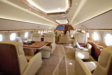 Private Jet Charter | Airbus 319 Corporate Jet | PrivateFly Jets Privés De Luxe, Gulfstream G650, Private Jet Interior, Jet Privé, Luxury Helicopter, Luxury Jets, Luxury Private Jets, Private Aircraft, Aircraft Interiors